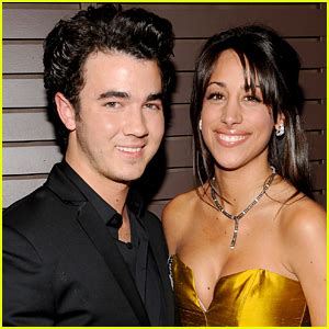 Kevin Jonas: Wedding Details with Danielle Deleasa! | Danielle Deleasa ...