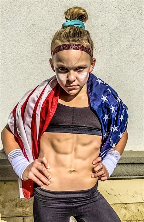 Lyza Brooks Mosier: 10 yo US gymnast stuns social media with 6-pack abs ...