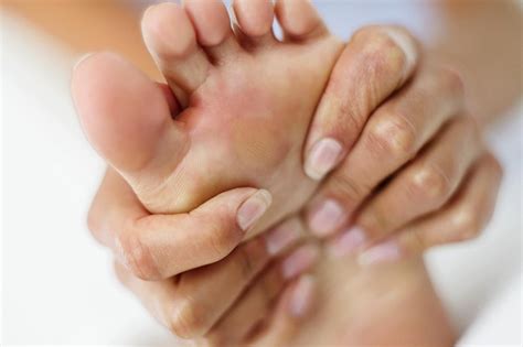 Pain in the Feet As a Symptom of Rheumatoid Arthritis