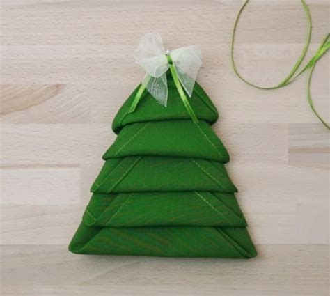 Easy Christmas Tree Napkin Folding Tutorial