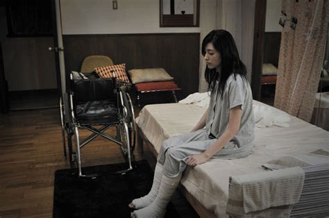 Paranormal Activity 2: Tokyo Night - AsianWiki