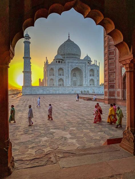 How to See the Taj Mahal at Sunrise (Even If You're Not a Morning Person!)