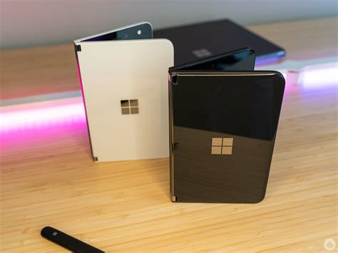 Microsoft Surface Duo 2 Review: Maybe next time