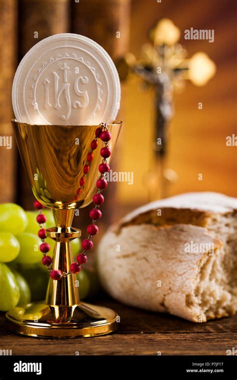 Sacrament of communion, Eucharist symbol Stock Photo - Alamy