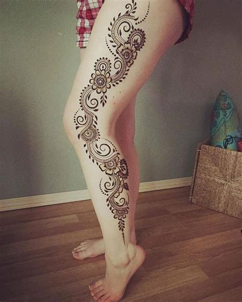 Henna Thigh Tattoo Designs