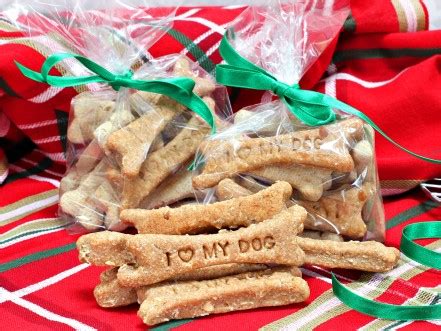 20+ Homemade Christmas Dog Treats - Lilies, Love, and Luna