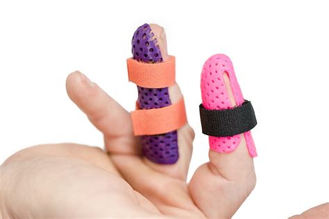 Mallet Injury with Different Mallet Finger Splint Pattern