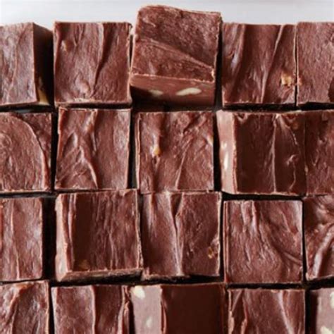 NESTLÉ® TOLL HOUSE® Famous Fudge | Recipes | WinCo Foods