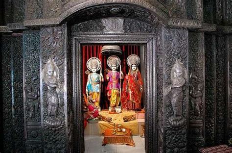 Chhatarpur Temple, Delhi - Info, Timings, Photos, History