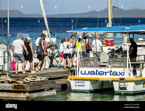 BONAIRE - Tourists on Bonaire. Bonaire is a Dutch island in the ...