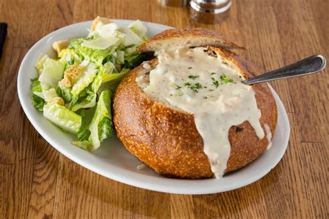 What To Serve With Clam Chowder - San Francisco