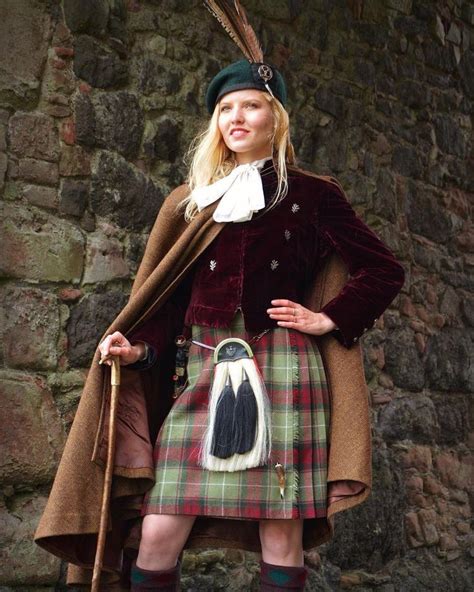 Épinglé par Susan ♎ sur Scotland, Forever! | Femme, Belle photo, Vetements