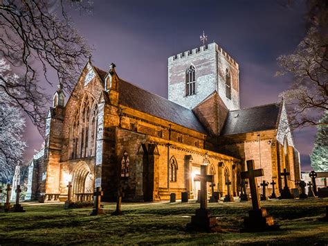 St Asaph Cathedral | VisitWales