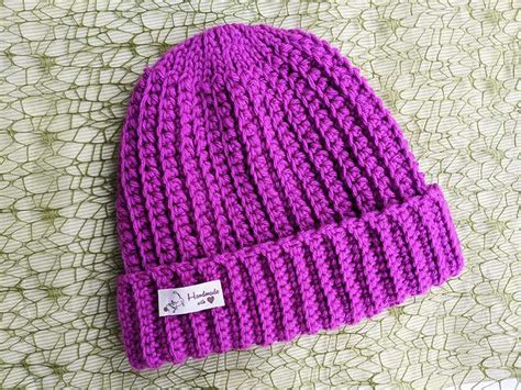 Ads-Free Crochet Ribbed Hat Pattern for Beginners - Crochet Bits