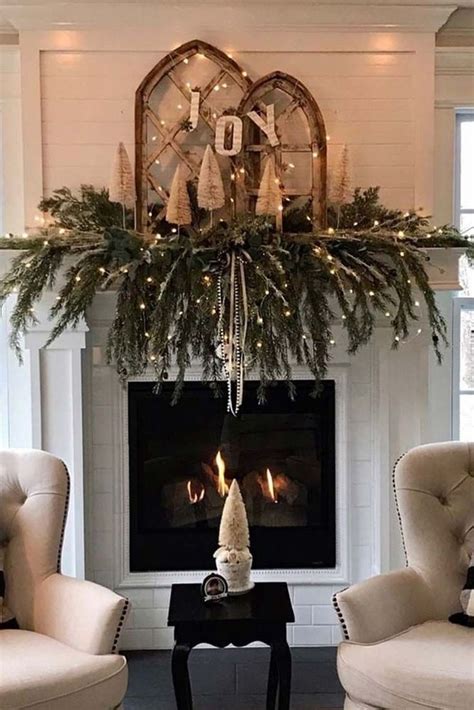 35 Popular Fireplace Mantel Decor Best For This Winter | Christmas ...