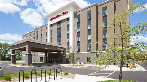 Hampton Inn Minneapolis Roseville, MN Hotel