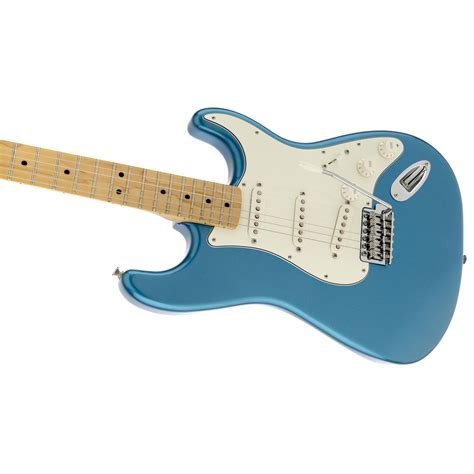 Fender Standard Stratocaster MN, Lake Placid Blue at Gear4music