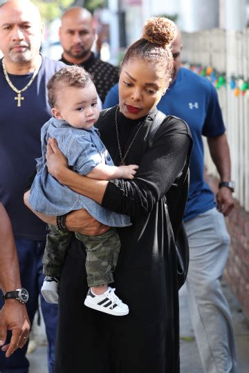 Eva's Travel Diaries: Janet Jackson shows off her son Eissa for the ...