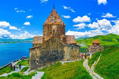 Armenia Tourism: 15 Magnificent Armenia Photos That Give You A Glimpse ...