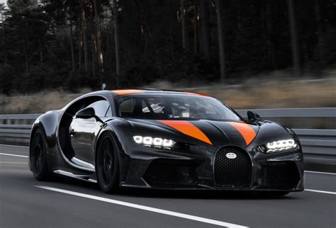 BUGATTI Chiron Super Sport 300+ Specs & Photos - 2020, 2021, 2022, 2023 ...