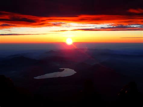 Sunrise at Mount Fuji: Your Complete Climbing Guide | Tokyo Weekender