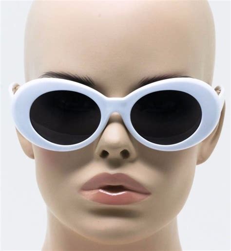 Clout Goggles Cool Glasses Frames, Tooth Necklace, Round Eyeglasses ...