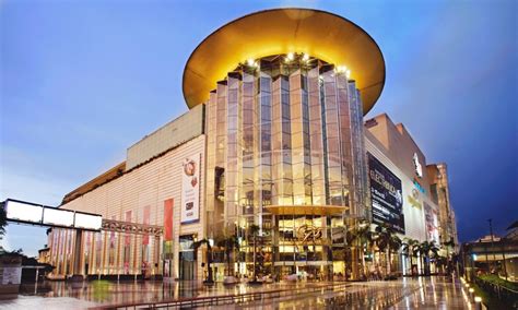 14 Must-Visit Bangkok Shopping Malls For First Time Visitors