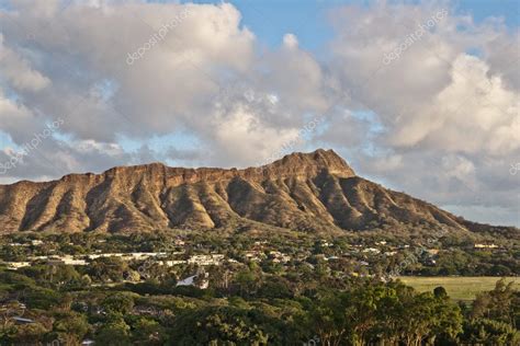 Diamond Head in Honolulu, Hawaii — Stock Photo © mark52 #8578117