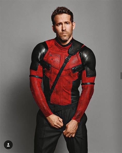 Ryan Reynolds / Deadpool | Ryan reynolds deadpool, Ryan reynolds ...