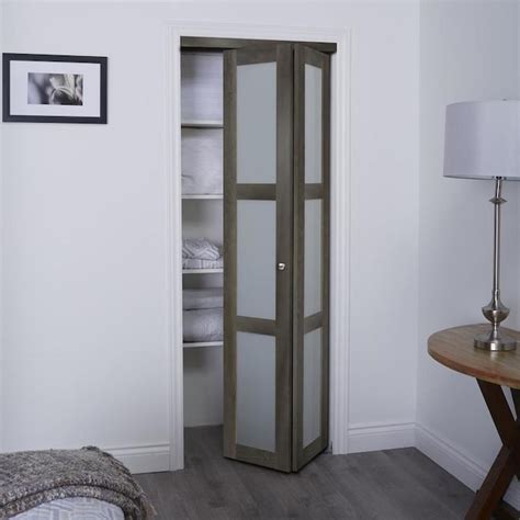 ReliaBilt 30 3-LITE Ia 3150 Bifold 30-in x 80-in Gray MDF Bifold Door ...