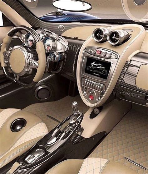 Pin by Jesse Cook on Pagani | Pagani huayra interior, Pagani huayra ...