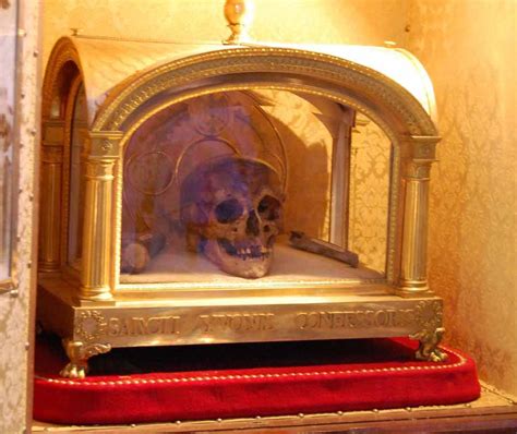 Relic Cults: Why Dead Saints Were So Important in the Middle Ages ...