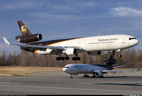 McDonnell Douglas DC-10 | Ups airlines, Mcdonnell douglas md 11 ...