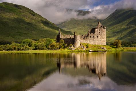 Loch Ness & the Scottish Highlands: 2 Day Tour from Edinburgh