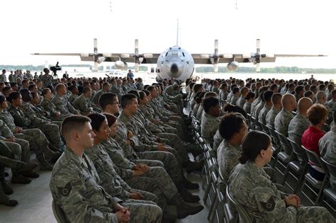 SecAF visits Pope Army Airfield > Air Mobility Command > Article Display