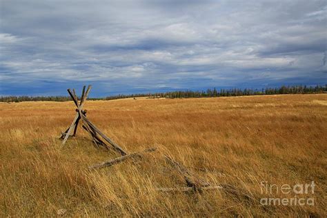 Broken Fence Photograph by Roland Stanke - Fine Art America