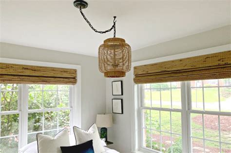 How To Center A Ceiling Light | Americanwarmoms.org