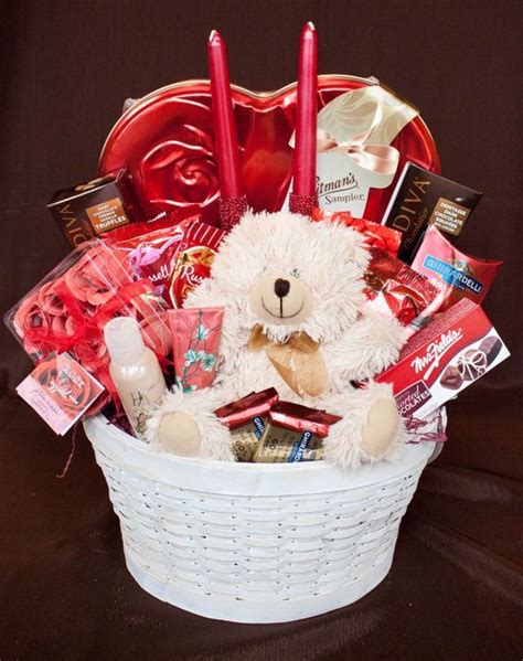 Amazing DIY Valentines Day Gift Baskets for Him | Valentine's day gift ...