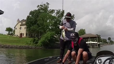 Lake Wylie Bass Fishing Tournament - YouTube