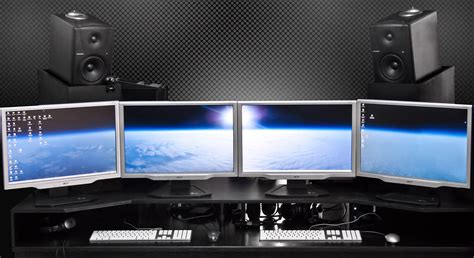 Multi-monitor - Wikipedia