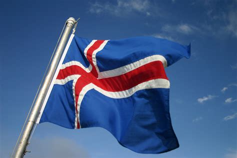 File:Iceland flag.jpg - Wikipedia