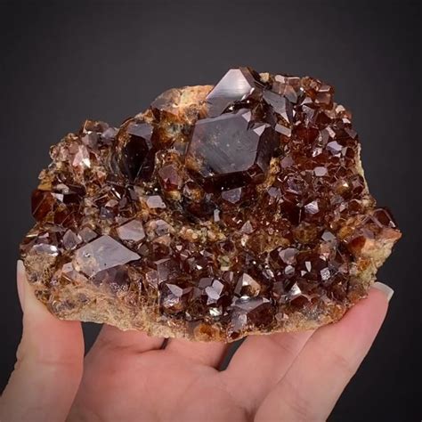 Garnet Mineral Specimens