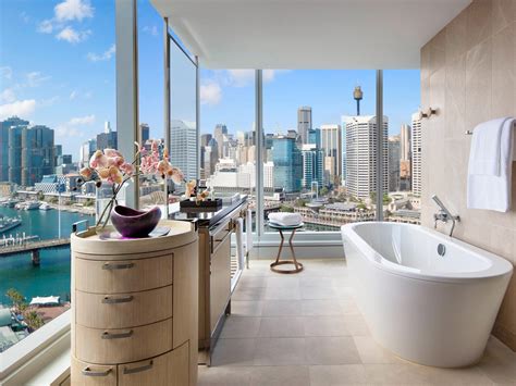 Sofitel Sydney Darling Harbour Hotel - Deals, Photos & Reviews