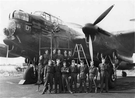 The crew of RAF heavy bomber "Billie" (Avro Lancaster) of 103 Squadron ...