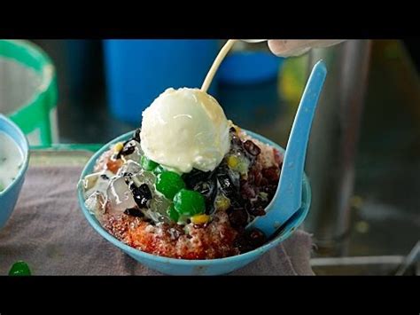 Malaysian Street Food - CENDOL ICE CREAM Penang Malaysia - YouTube