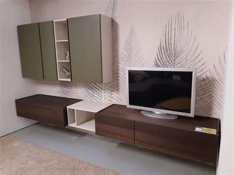 Soggiorno mobile TV rovere e laccato verde - Visma Arredo OUTLET