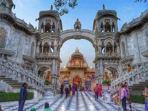 Iskcon Temple Vrindavan Stock Photo Download Image Now Temple Building ...