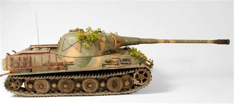 Panzer VII 'Lowe' | Plastic models, Scale models, Military history