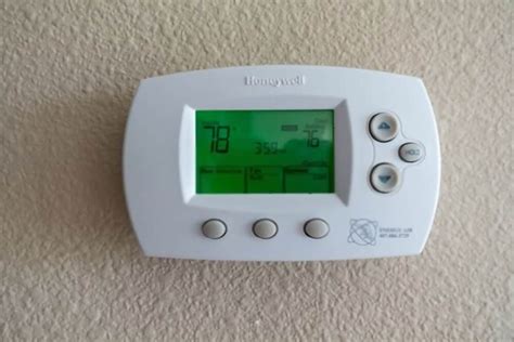 How To Replace Battery in Honeywell Thermostat? - HowTL