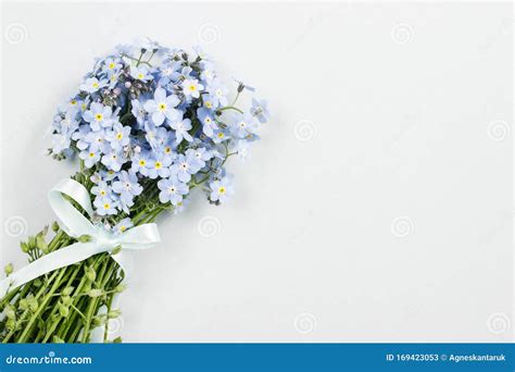 Bouquet of Forget-me-not Flowers Stock Image - Image of blossom, love ...